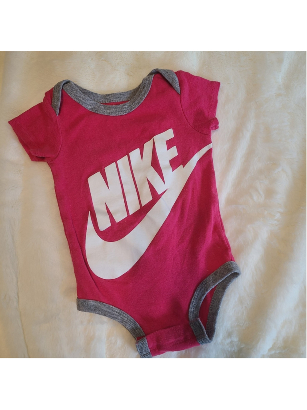 Nike Baby One Piece Baby Suit Size 6/12 Months Pink White Logo Bodysuit